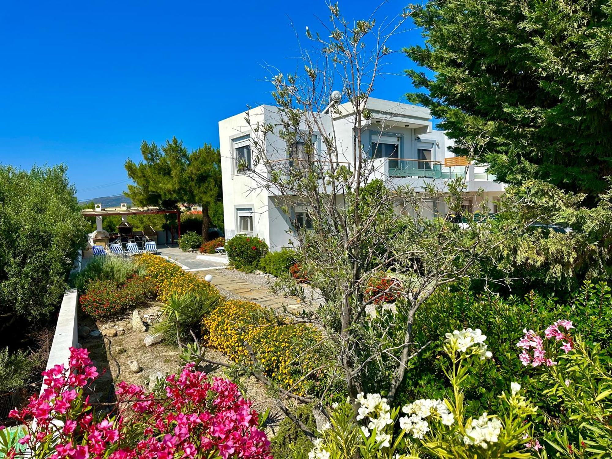 Papagiorgio Luxury And Harmony Villa